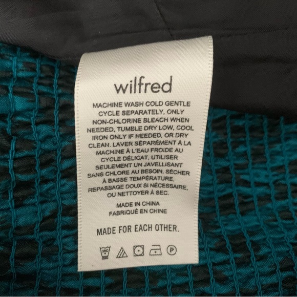 Wilfred Rhapsody Teal & Black Animal Print Cropped Top, Size 0 - Picture 12 of 12